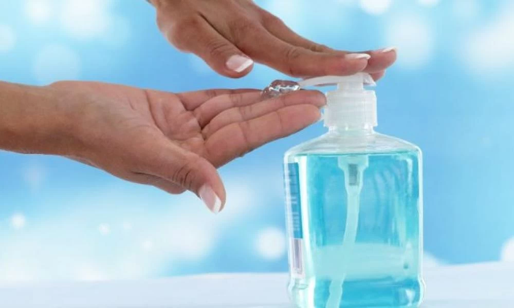 Ο ΕΟΦ απαγορεύει από την αγορά αντισηπτικό gel χεριών